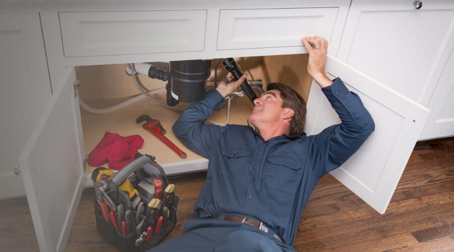 Professional emergency plumbing in De Valls Bluff, AR